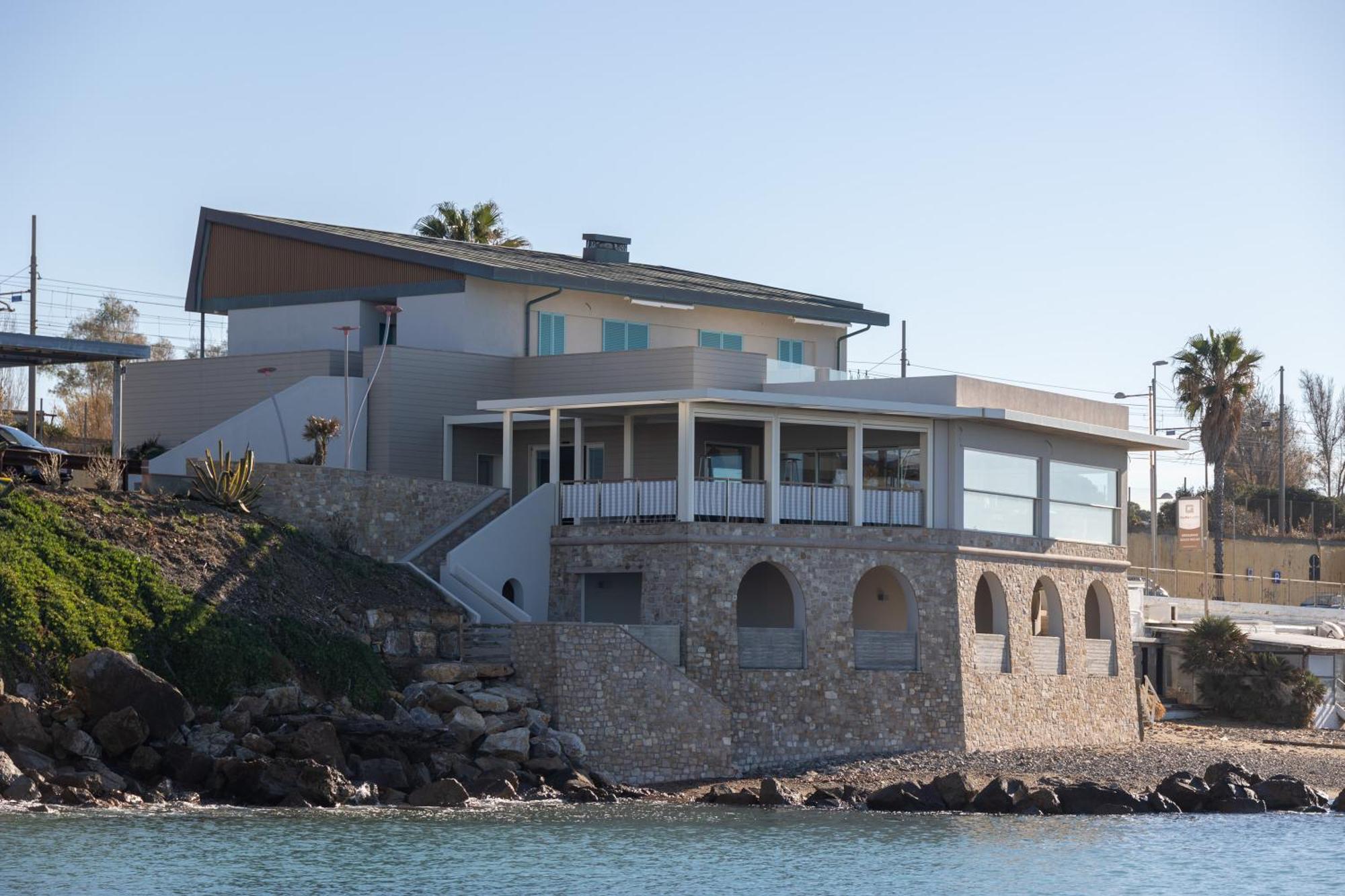 Le Suites Sul Mare Di Esterina Civitavecchia Ngoại thất bức ảnh