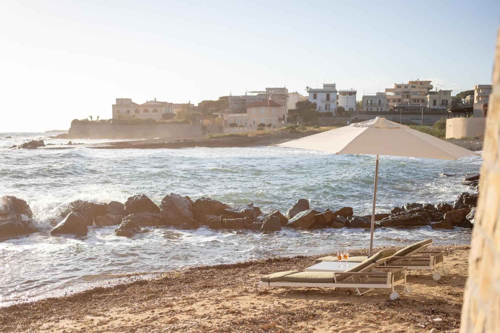Le Suites Sul Mare Di Esterina Civitavecchia Ngoại thất bức ảnh