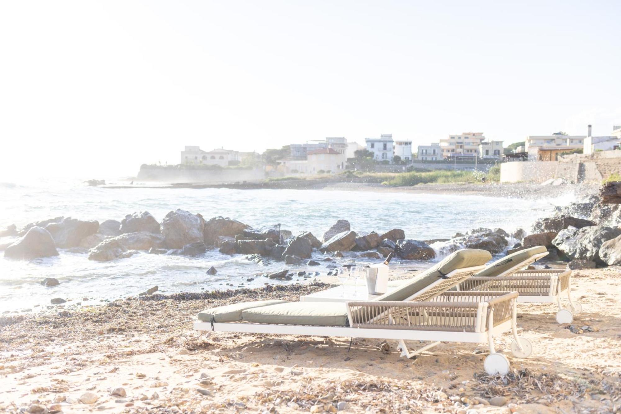Le Suites Sul Mare Di Esterina Civitavecchia Ngoại thất bức ảnh