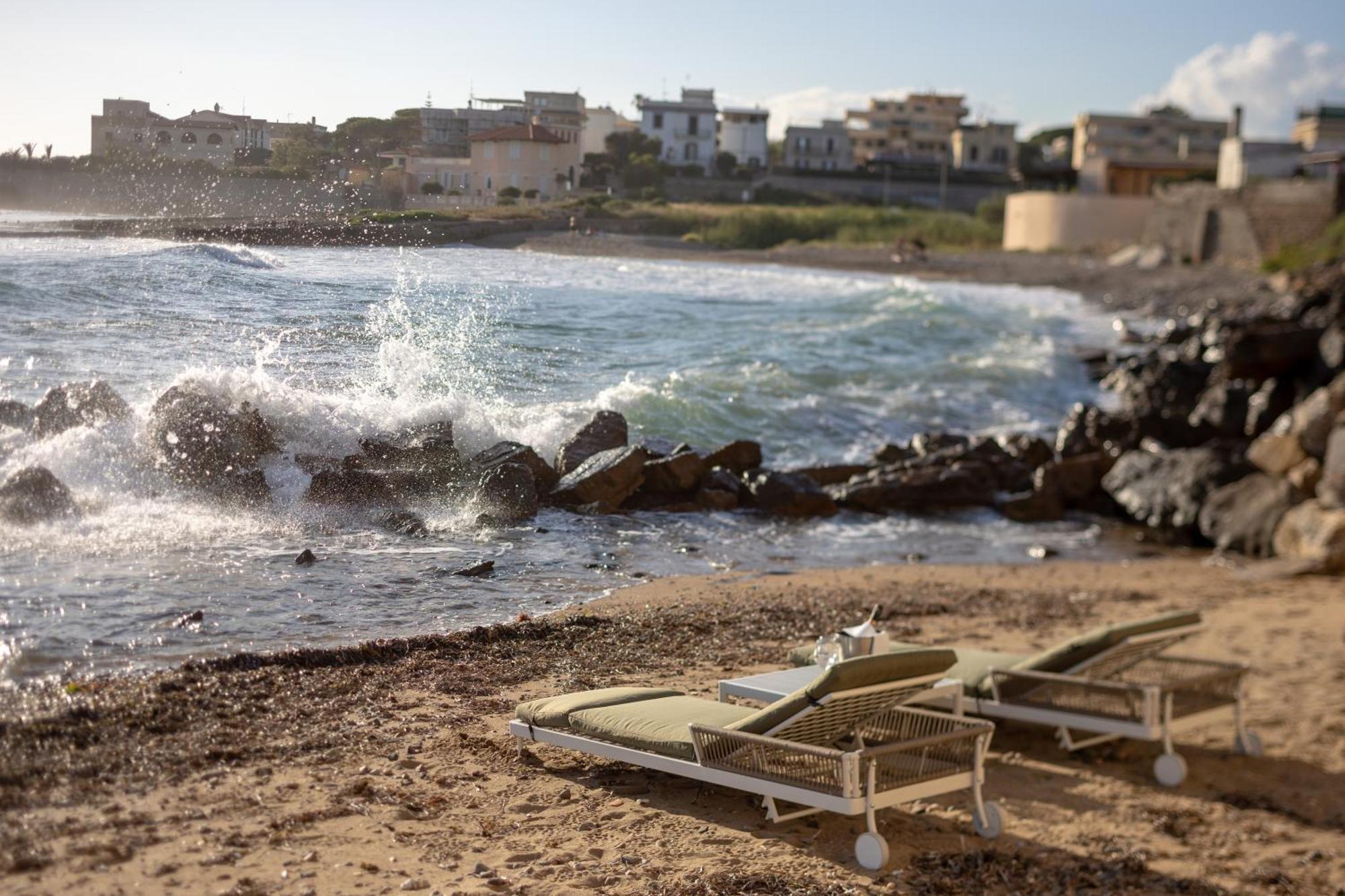 Le Suites Sul Mare Di Esterina Civitavecchia Ngoại thất bức ảnh
